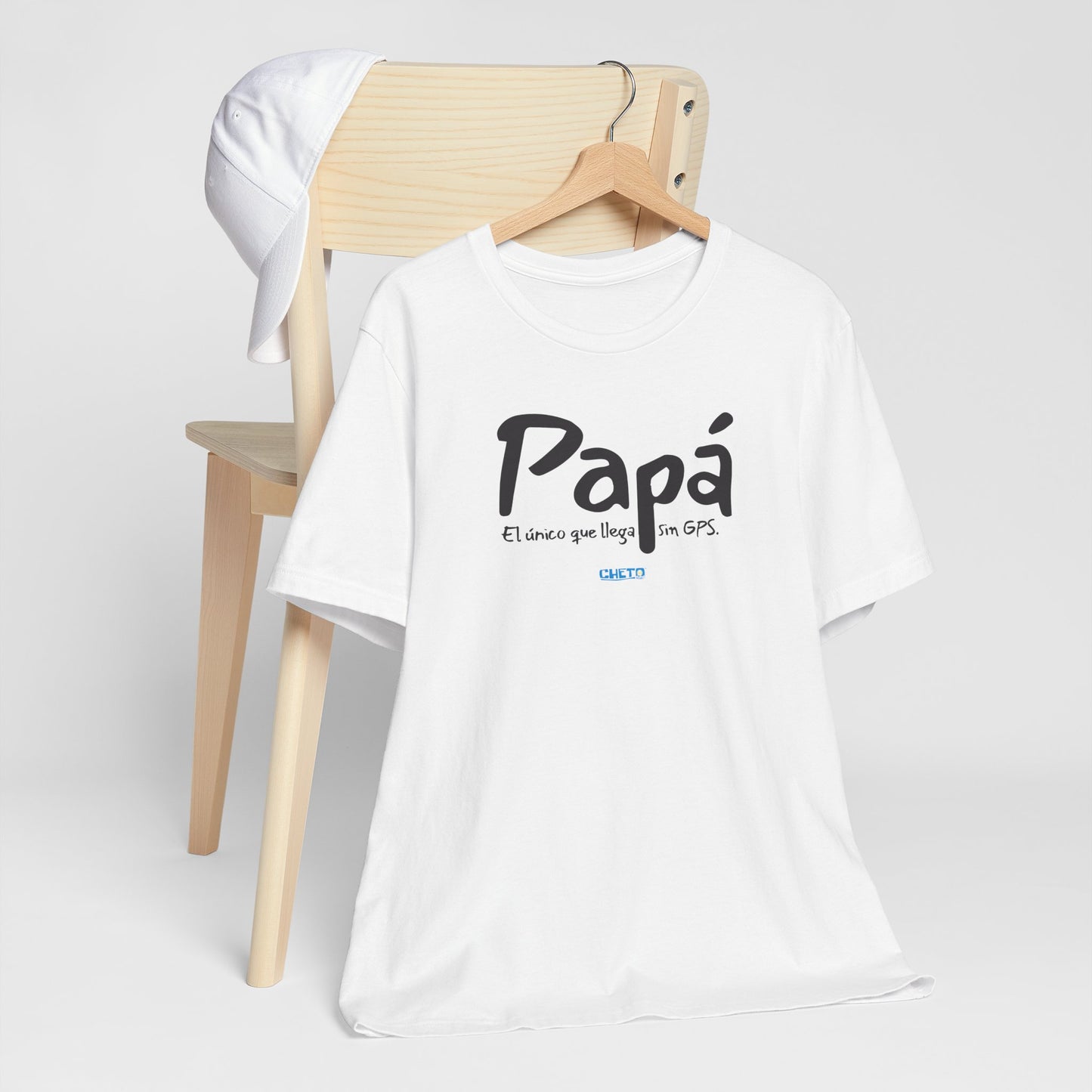Papá. El único que llega sin GPS - Unisex Jersey Tee
