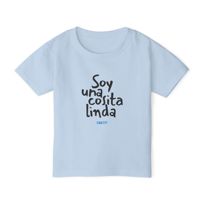 Soy una cosita linda Toddler T-shirt