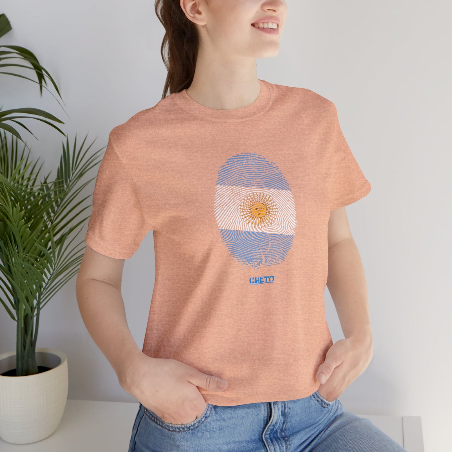 * Huella digital (Argentina) con Codigo QR en espalda-Fingerprint (Argentina) Back QR Code / Unisex Jersey Tee