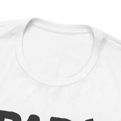 Papá: Especialista en asado, siesta y consejos no pedidos - Unisex Jersey Tee